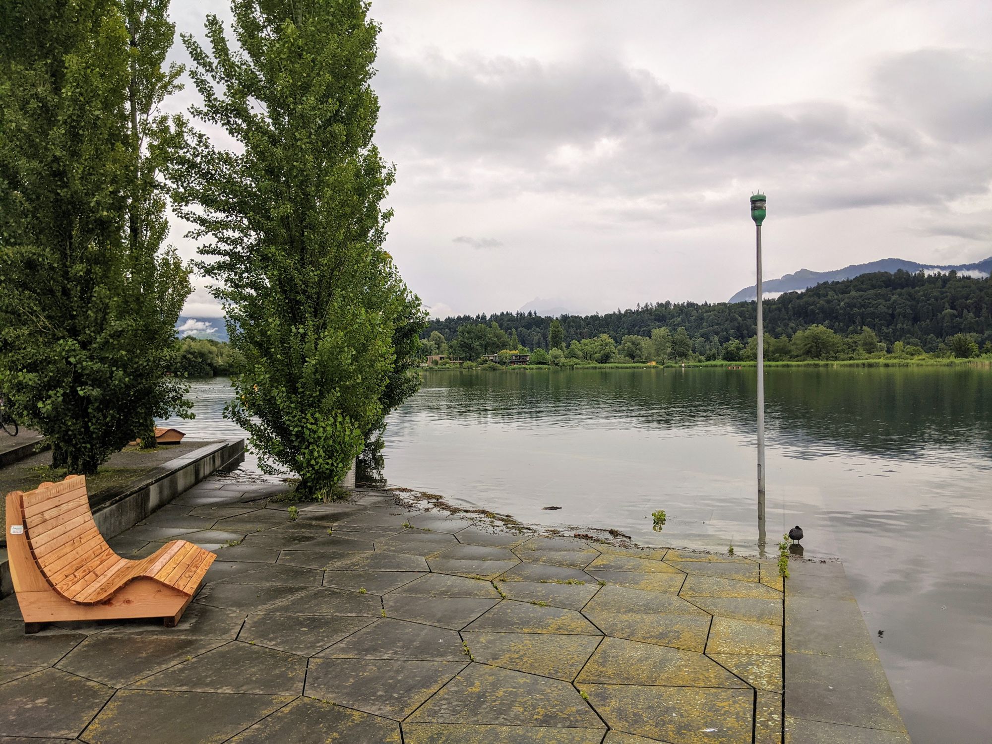 Hochwasser am 13.07.2021 in der Schmerkner Seeanlage (Foto: Thomas Müller, 8716.ch)