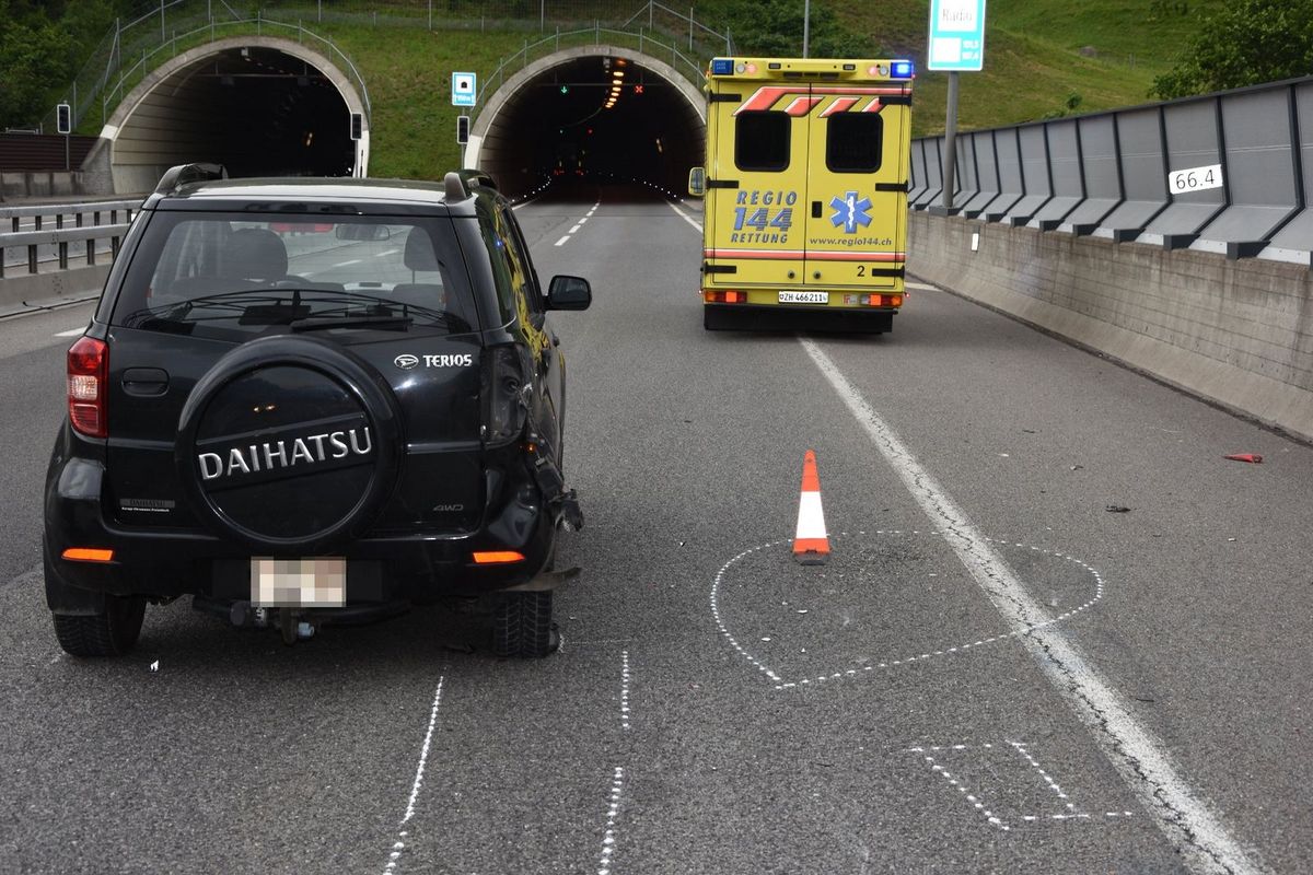 Schmerikon: Auffahrunfall mit Motorrad