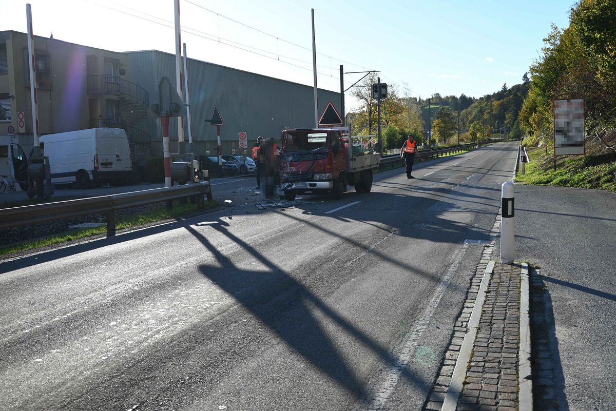 Unfall zwischen zwei Lieferwagen beim Ziegelhof