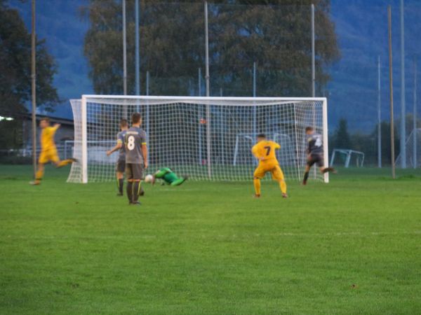 FC Schmerikon gewinnt Kellerduell