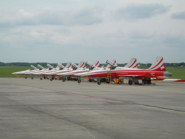 Trainings der Patrouille Suisse über Schmerikon