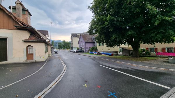 Die Wasser- und Gasversorgung erneuern die Leitungen in der östlichen Bahnhofstrasse