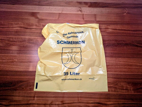 35 Liter Kehrichtsack kostet neu CHF 2.35